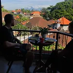 Kampung Sari Homestay